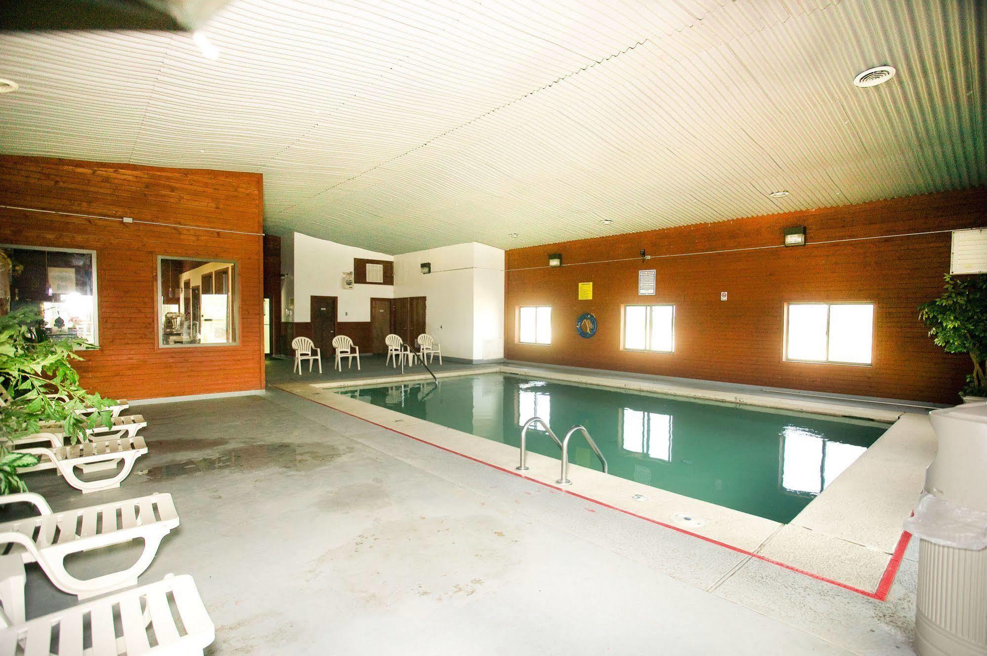 Super 8 By Wyndham Van Buren/Ft. Smith Area Eksteriør bilde